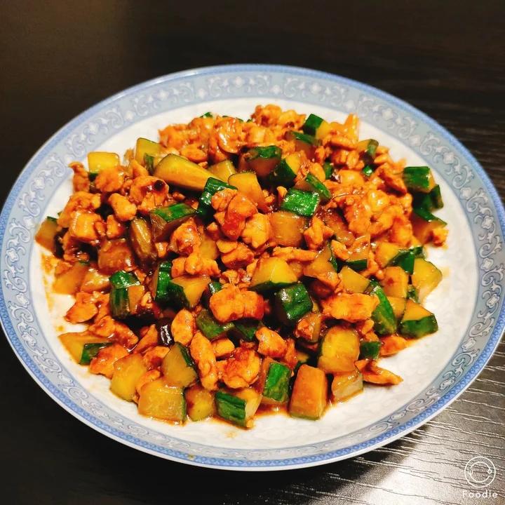 酱爆鸡丁