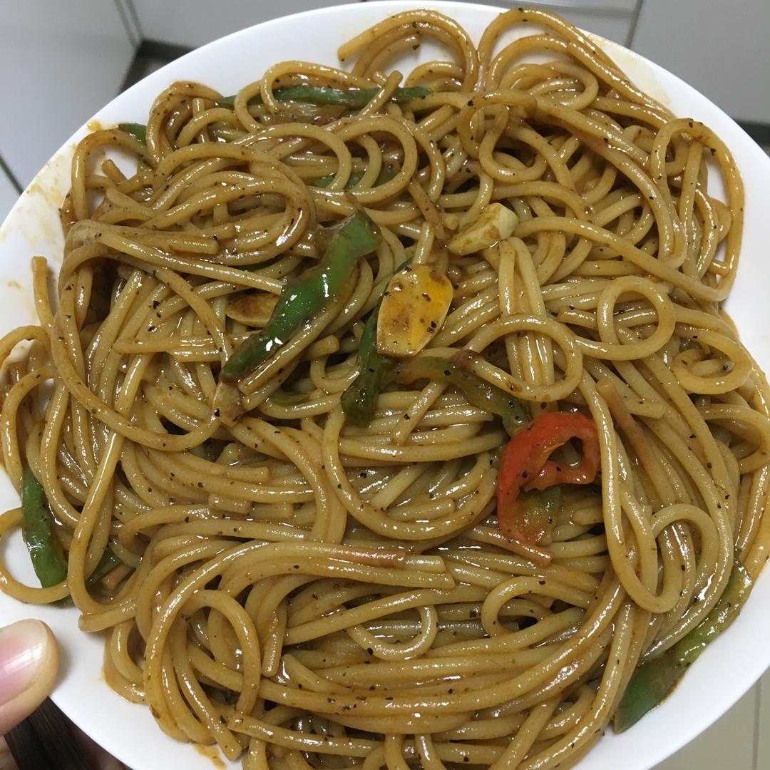 简单快手的黑椒意面