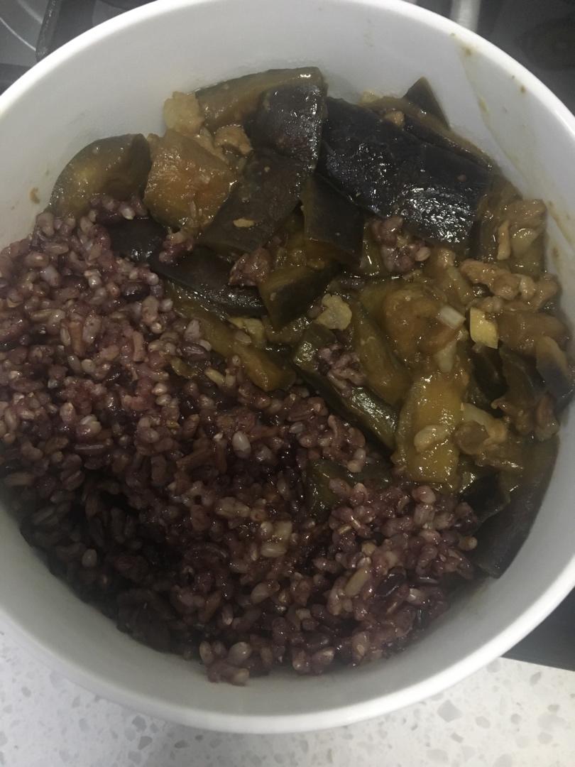 酱烧茄子