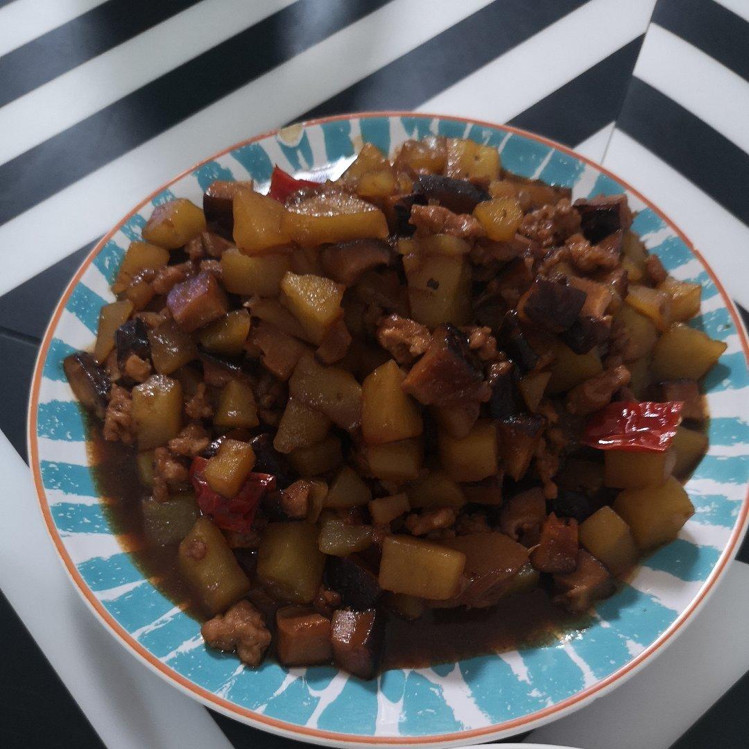 ㊙️香菇土豆肉沫拌饭❗️比外卖还好吃