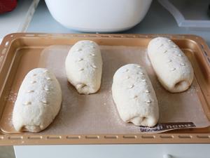 紫米馅软欧包——复刻健康面包计划15的做法 步骤9