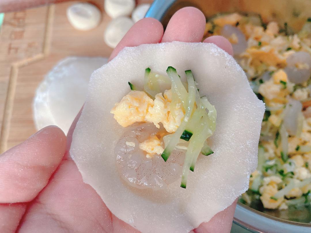 黄瓜虾仁水饺🥟的做法