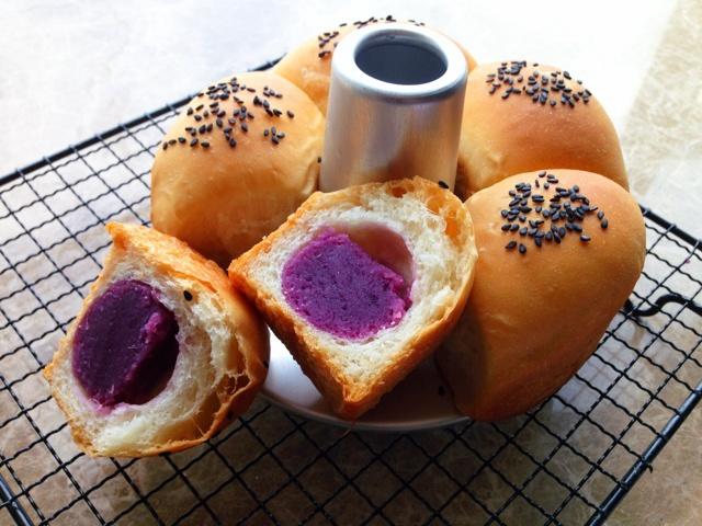 Q弹紫薯馅花朵面包的做法
