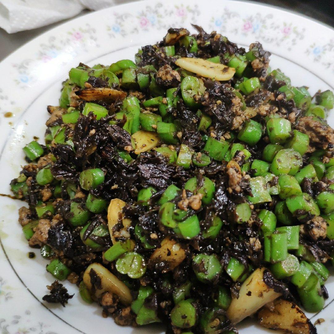 榄菜肉末四季豆