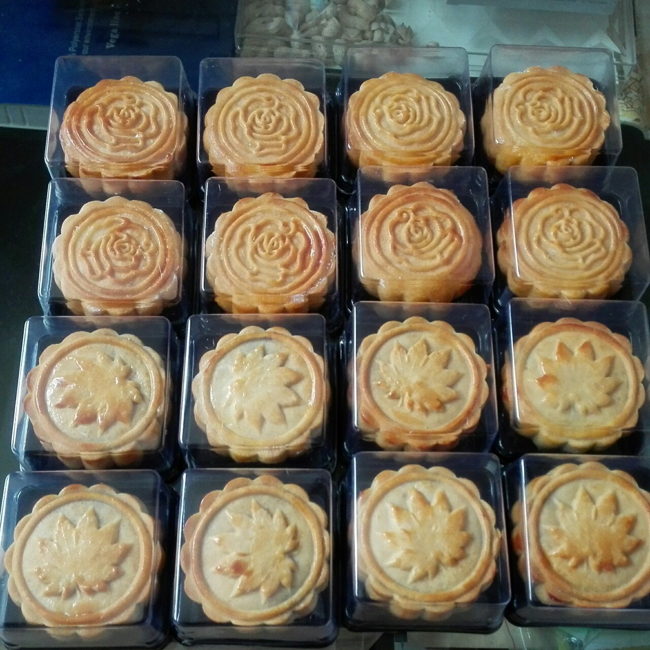 广式月饼——蛋黄莲蓉月饼