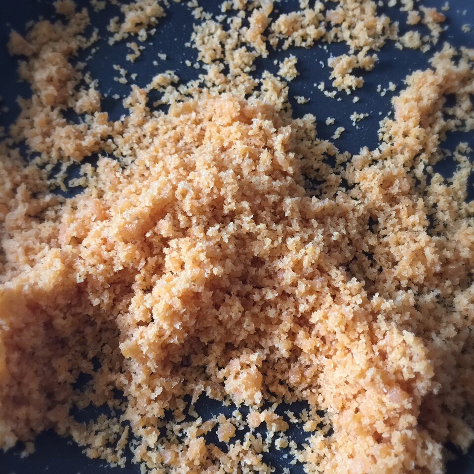 宝宝辅食：三文鱼松