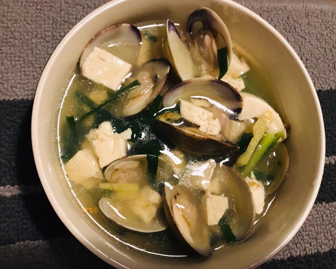 文蛤豆腐汤