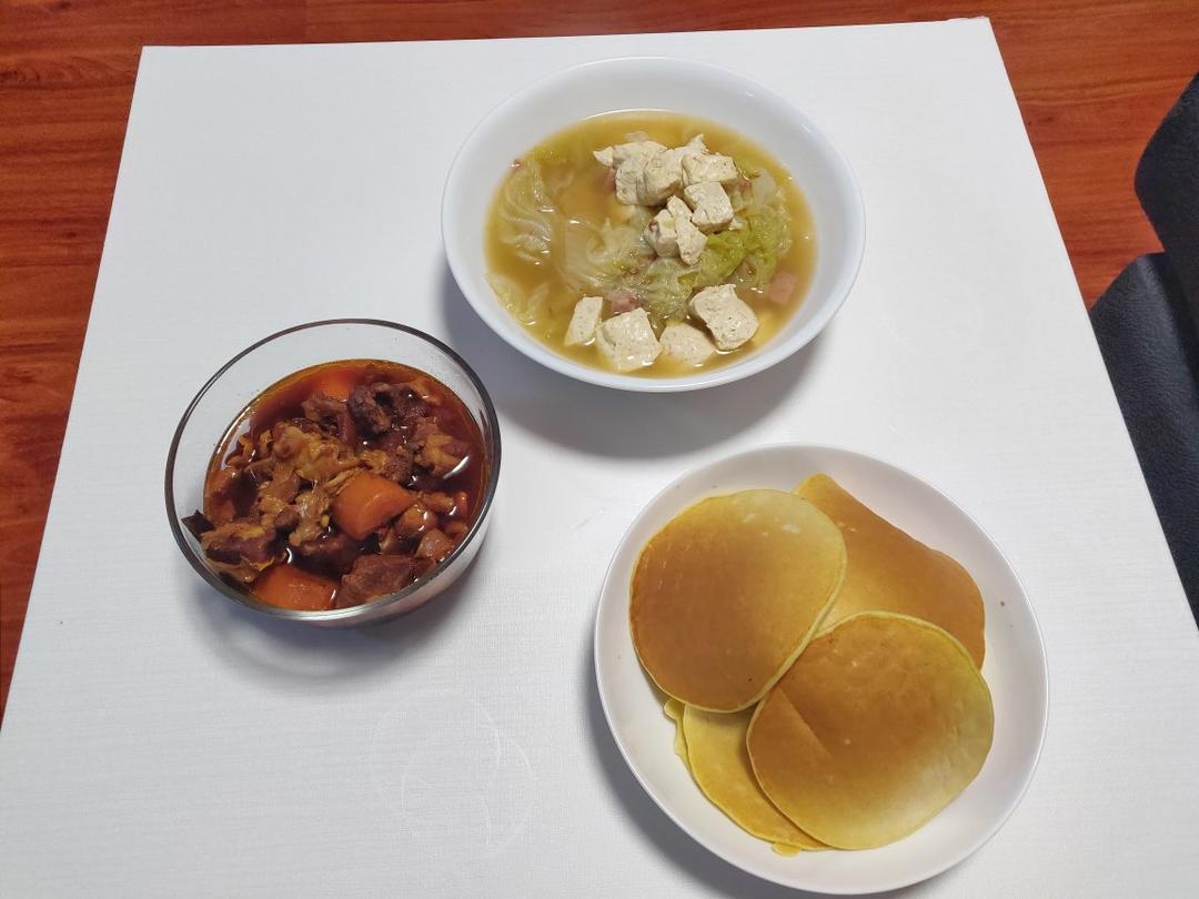 【减脂早餐】无油香蕉松饼（超简单）