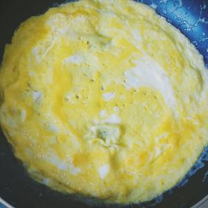 菠菜蛋烧的做法 步骤3