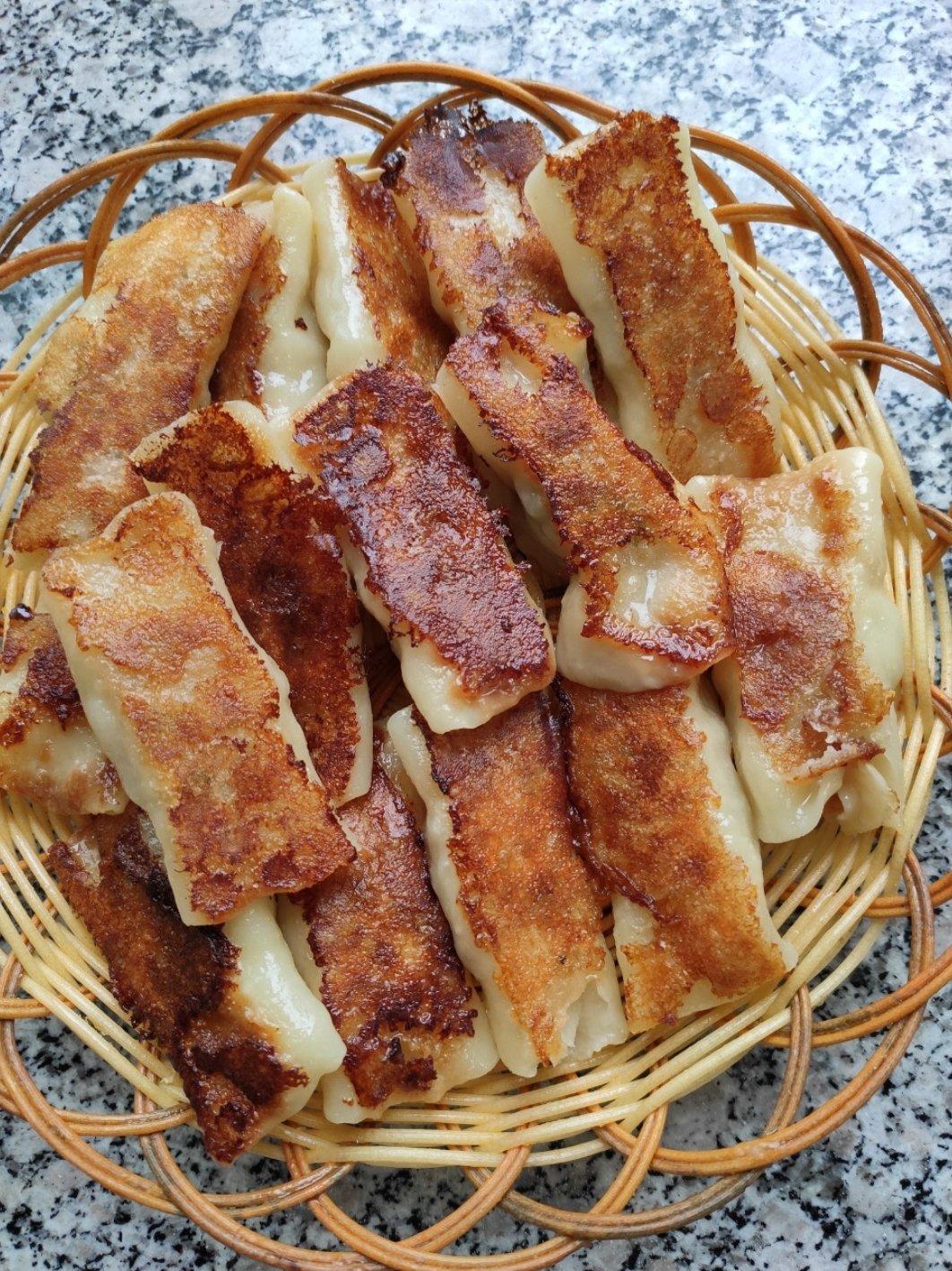 十里飘香—豆角肉锅贴