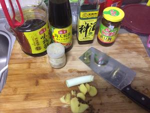 酱香牛肉炖香菇的做法 步骤2