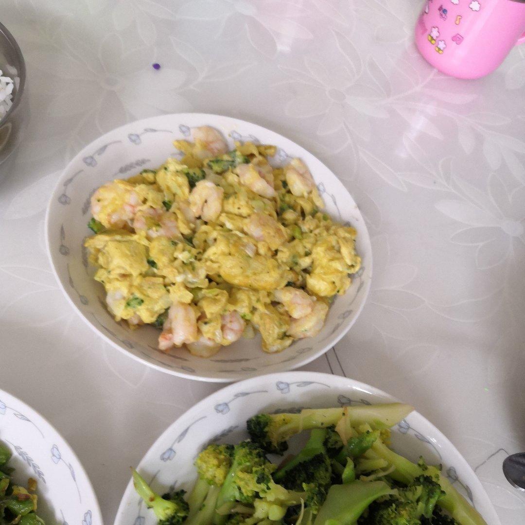 虾仁滑炒鸡蛋