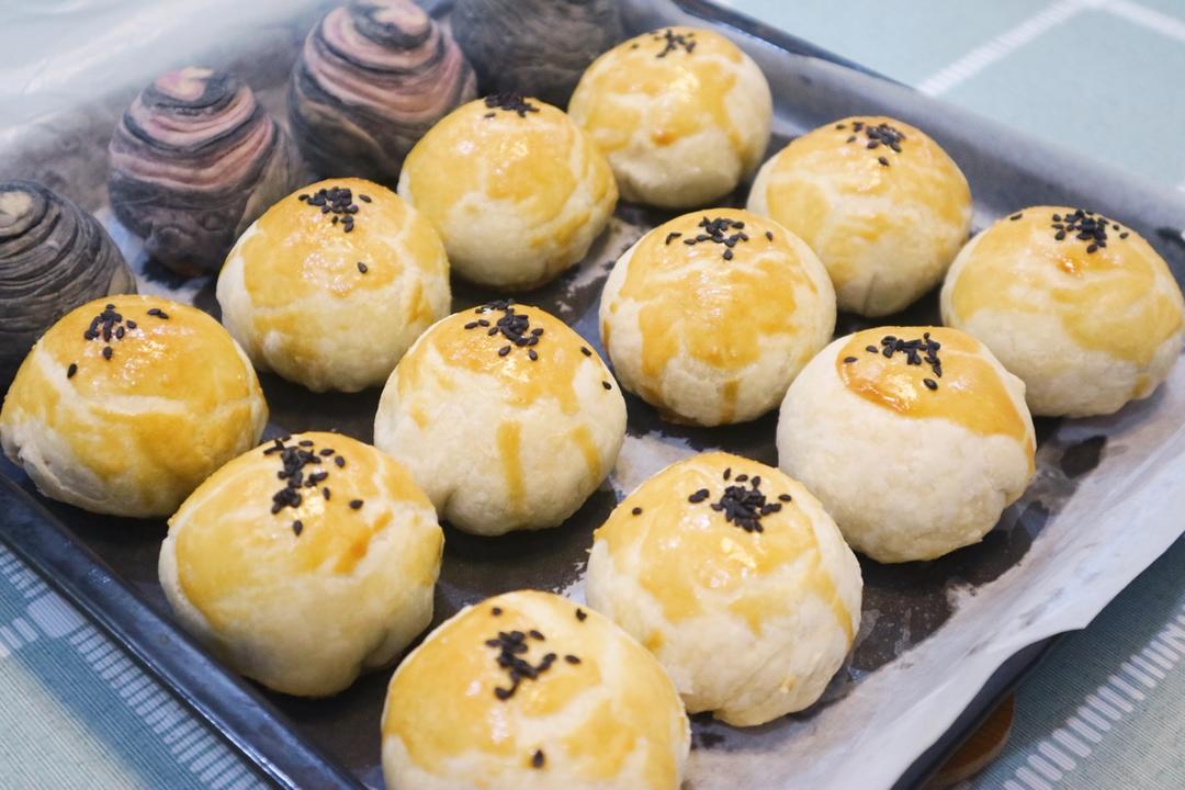 蛋黄酥
