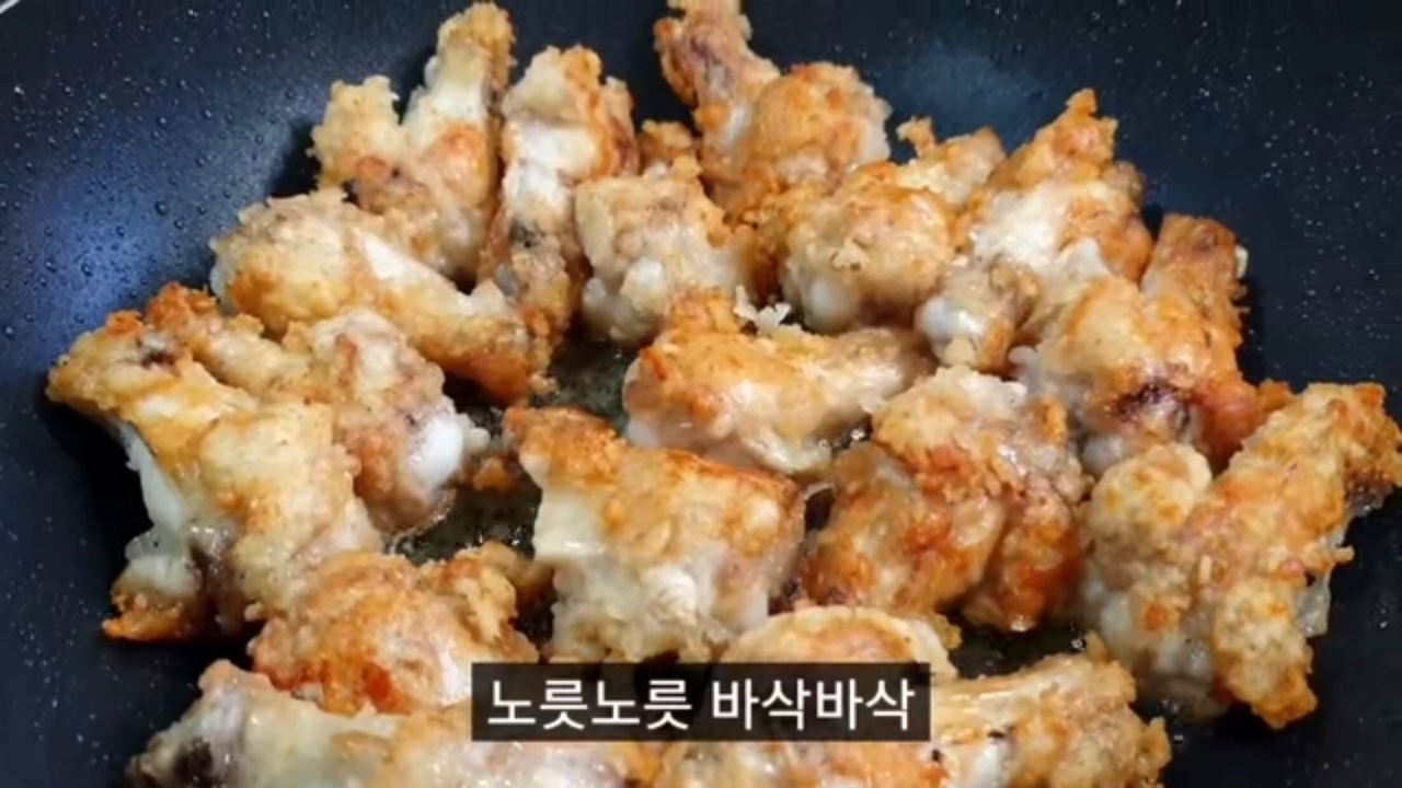 韩式炸鸡（鸡翅根）的做法 步骤5