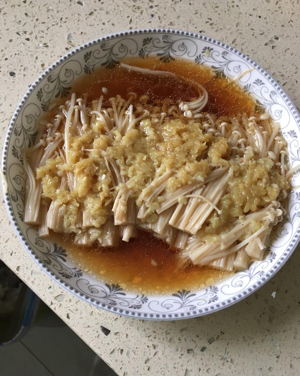 蒜蓉蒸金针菇