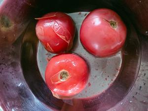 西红柿鸡蛋面的做法 步骤1