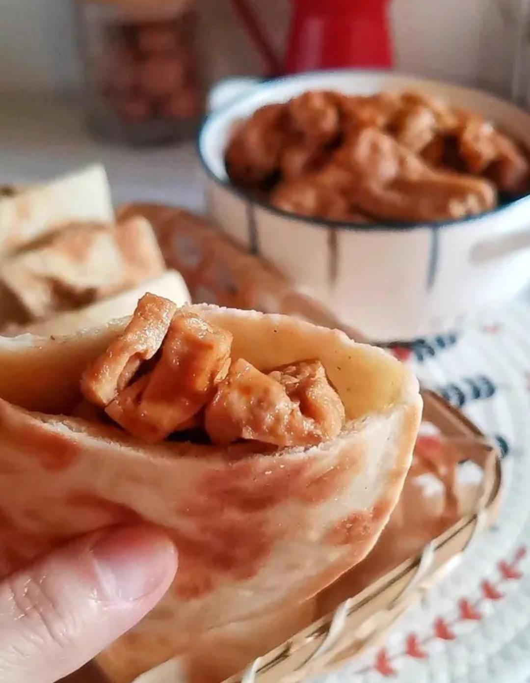 夹肉夹菜都好吃可以夹万物的松软口袋饼