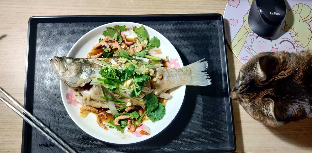 清蒸鲈鱼
