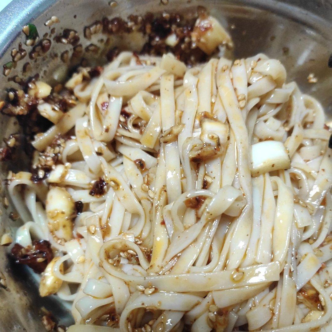 黄磊老师同款拌面，好吃到舔盘