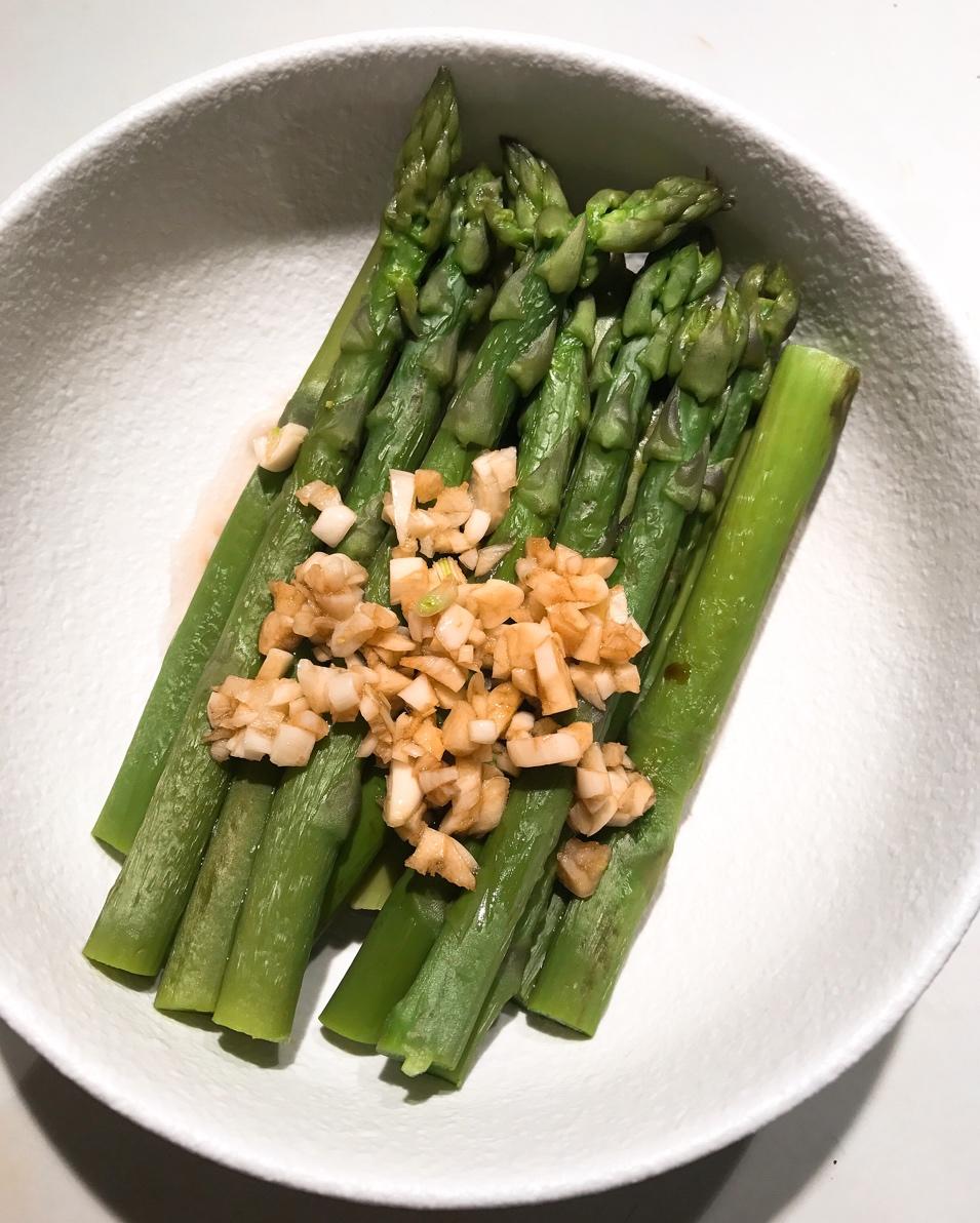 鲜味油淋芦笋