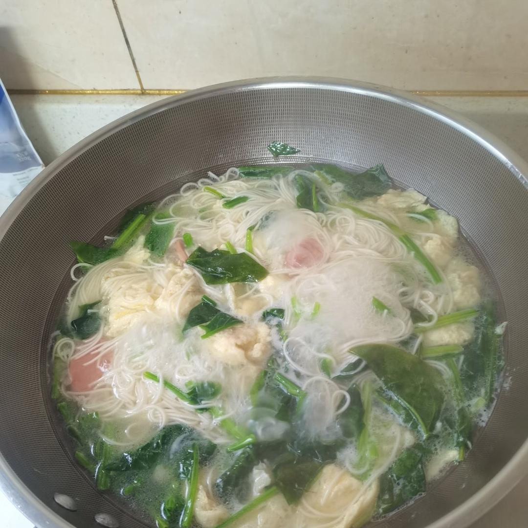 菠菜炝锅面