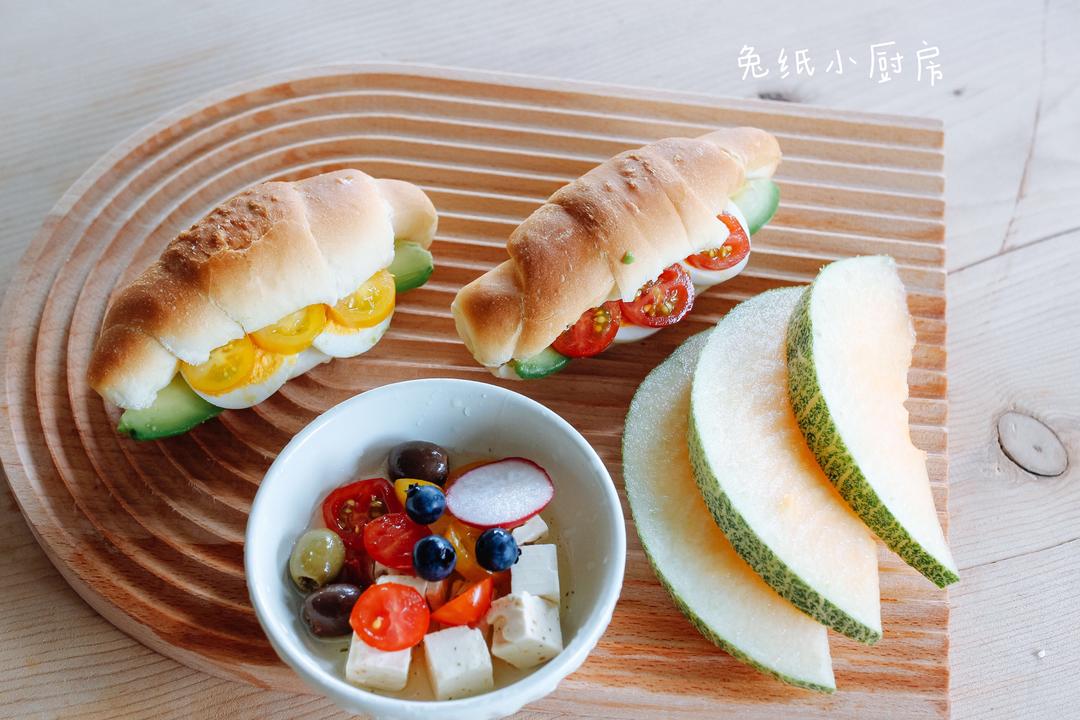 纯奶手撕吐司的做法 步骤1