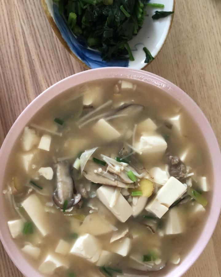 超级下饭的香菇肉沫豆腐