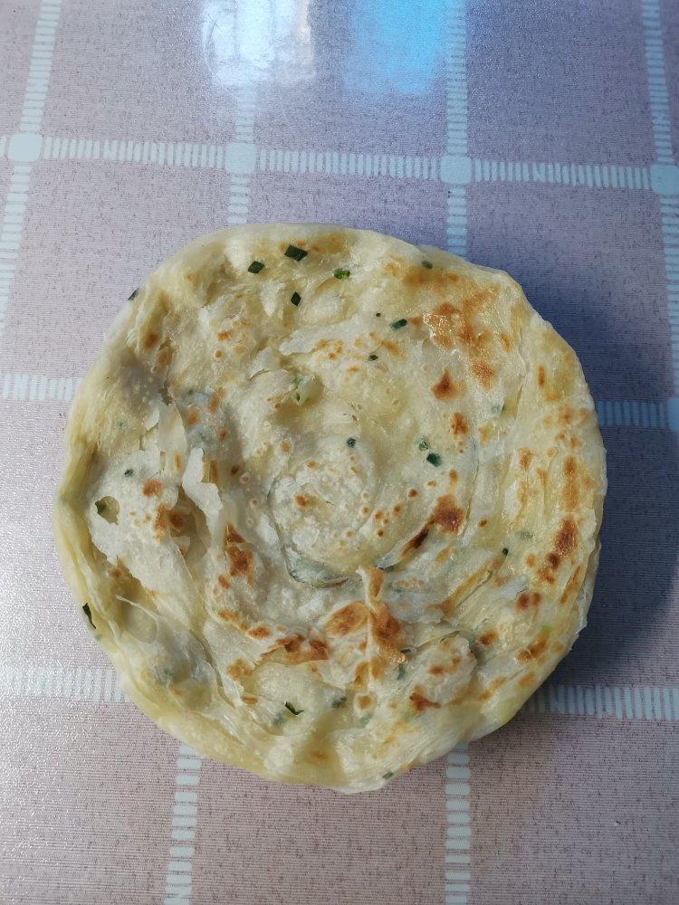 葱油饼（附外酥里嫩的技巧）