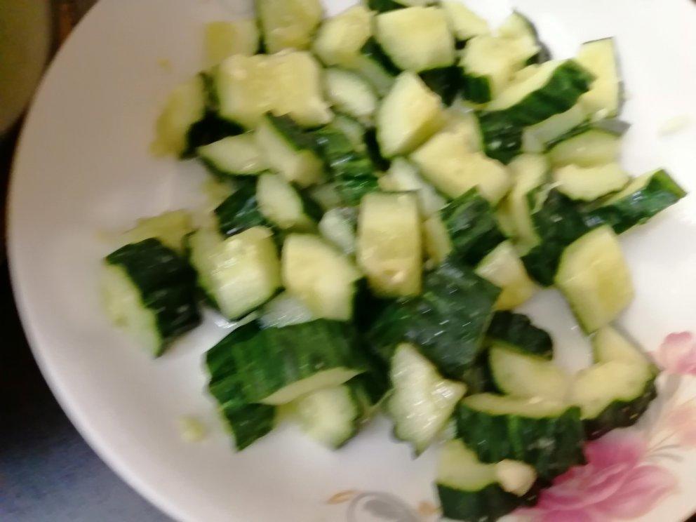 国民凉菜——拍黄瓜