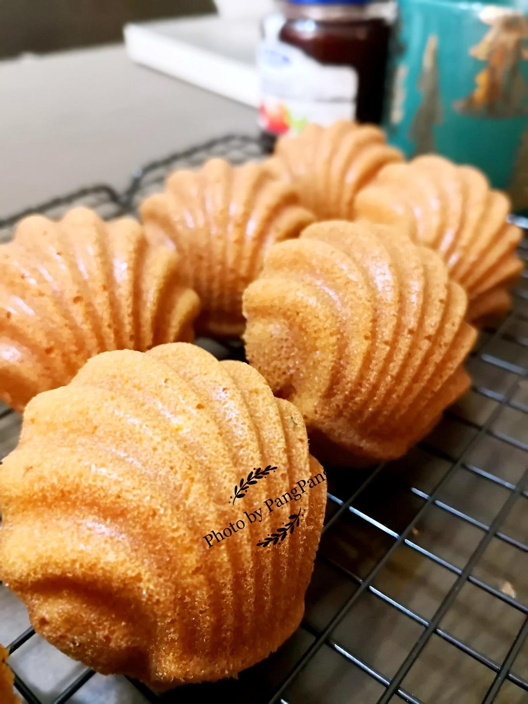 柠檬白巧克力玛德琳