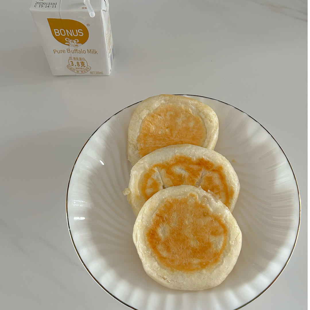 不用去早餐店的发面馅饼