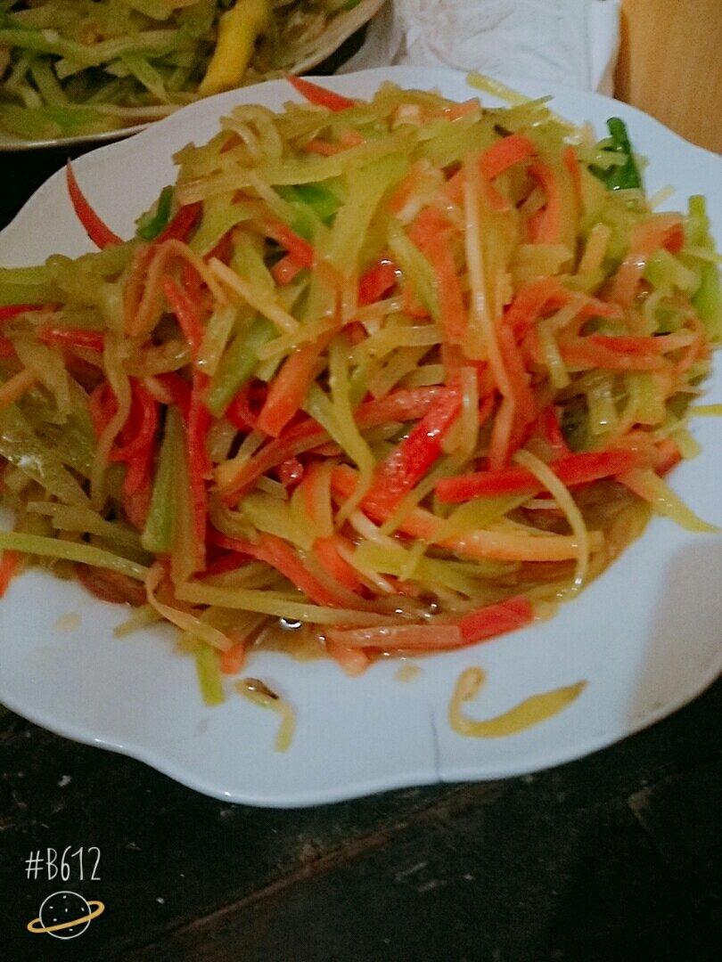 茭白炒三丝