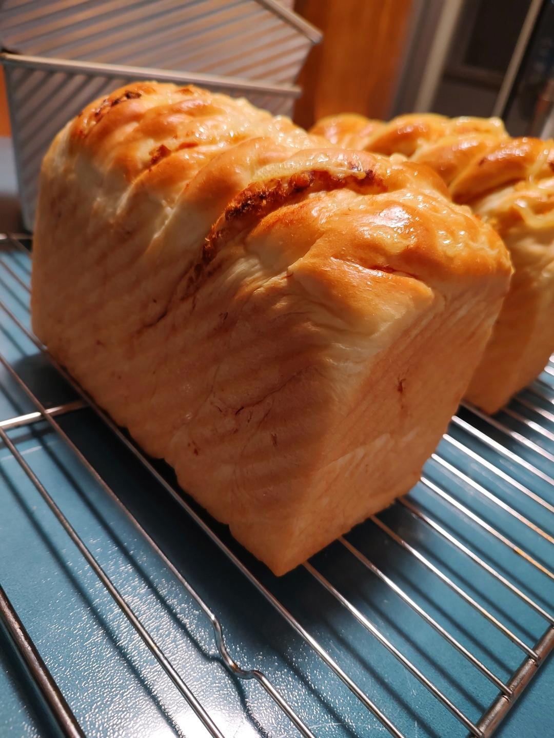 肉松吐司【超多料香爆马苏里拉】