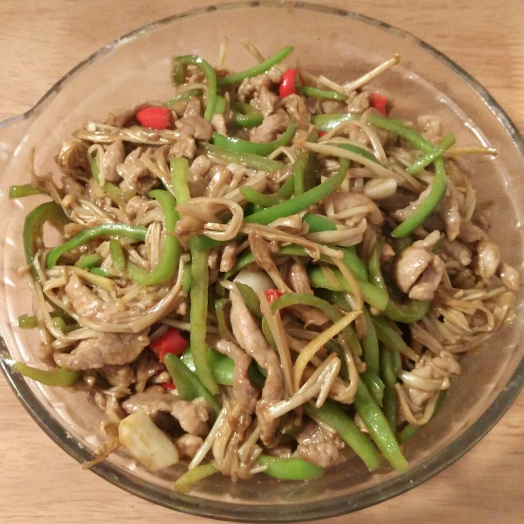 金针菇青椒肉丝
