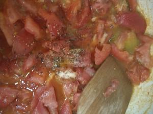 番茄肉酱意面的做法 步骤6