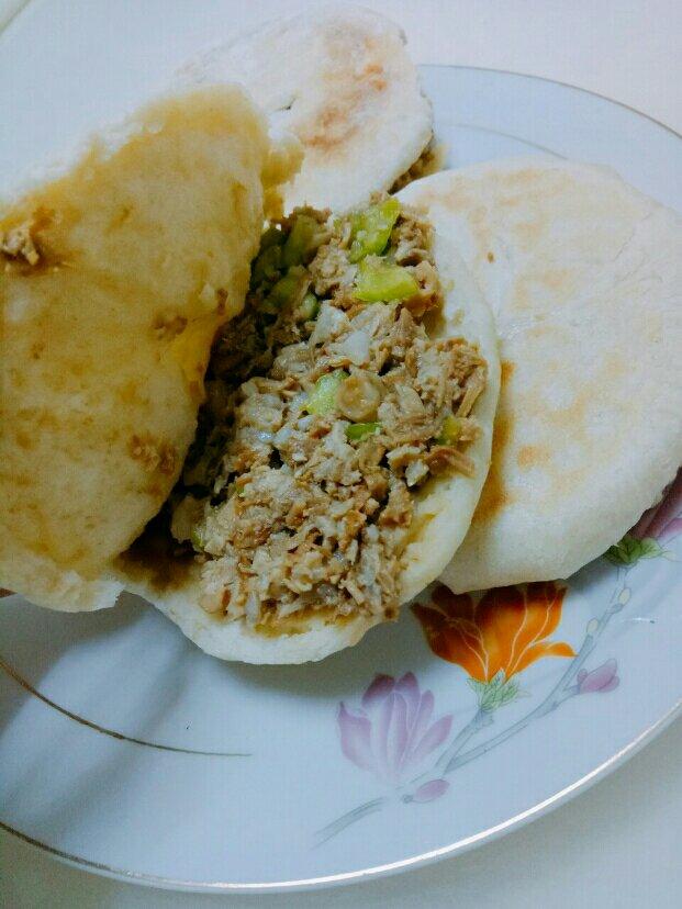 空心馍（肉夹馍）