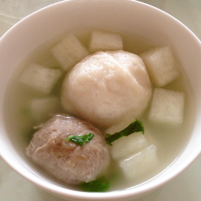 萝卜丸子汤