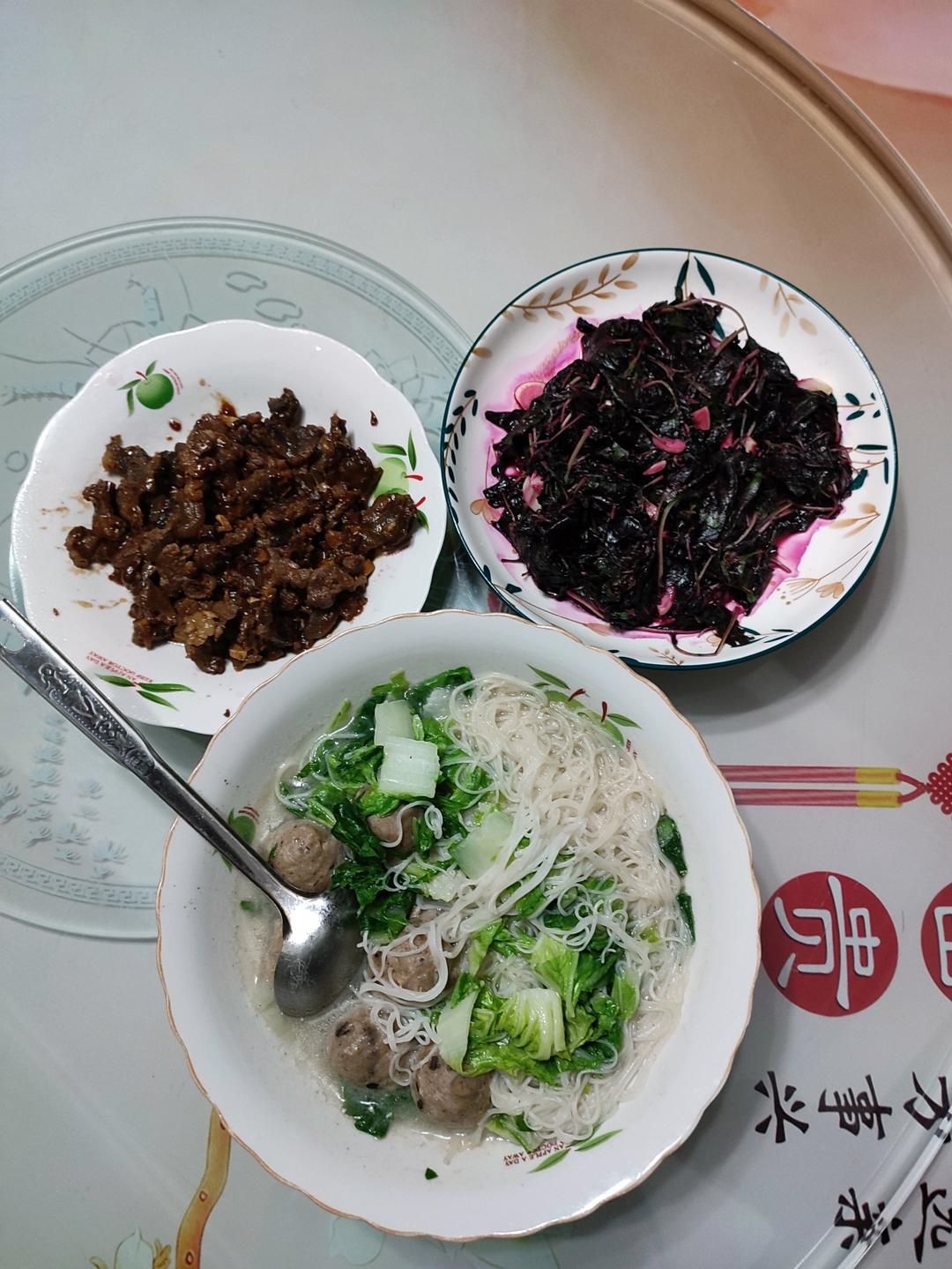 蒜茸炒红苋菜