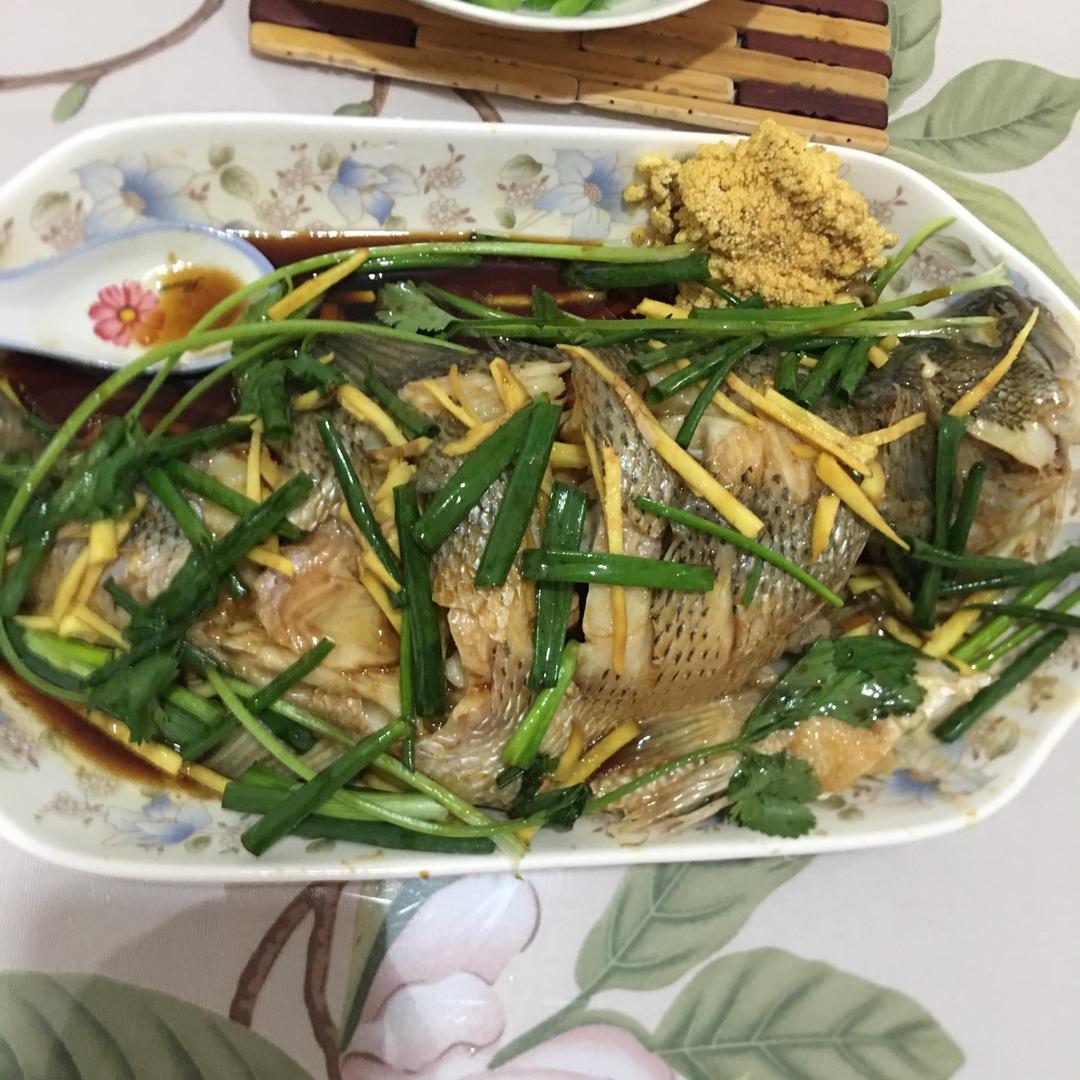 清蒸鲈鱼