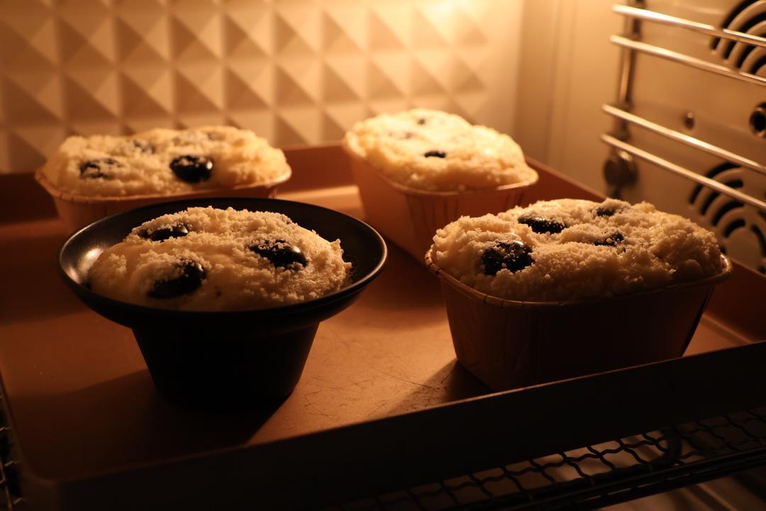 五招烤出一个蓬松湿软的空气玛芬蛋糕