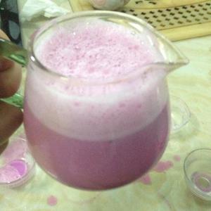 粉色果汁的做法 步骤2