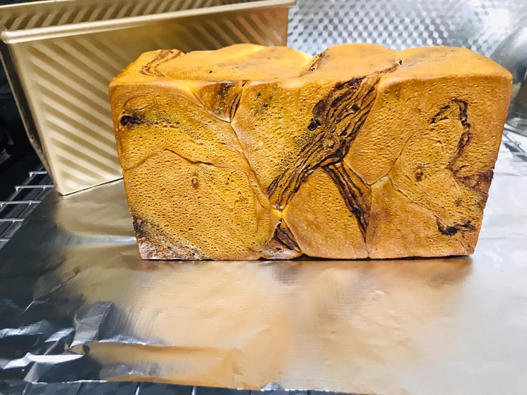 大理石红豆沙吐司