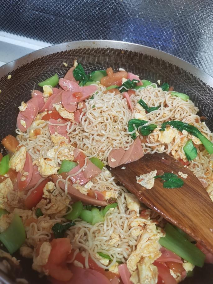 炒方便面的做法