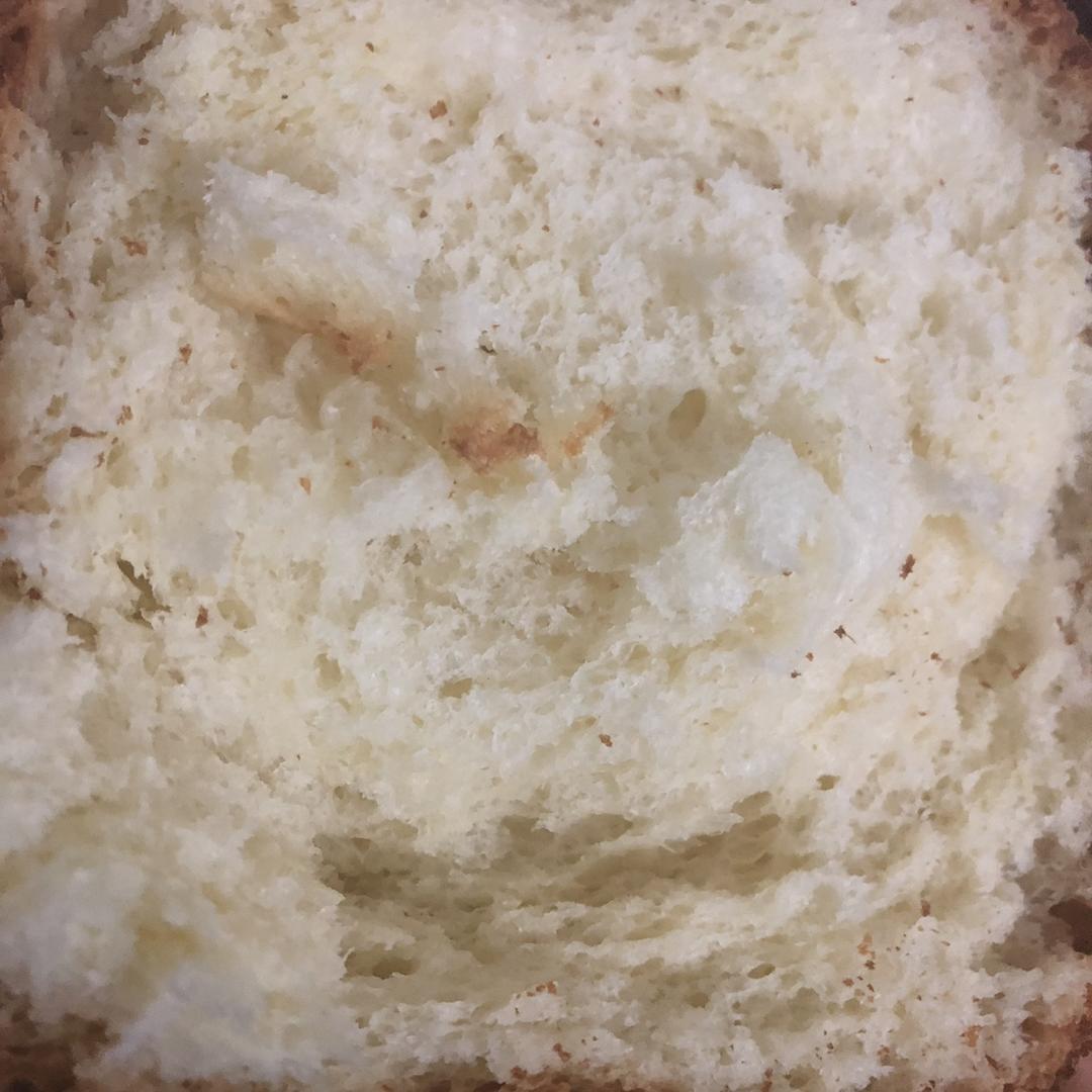 面包机版椰浆牛奶吐司