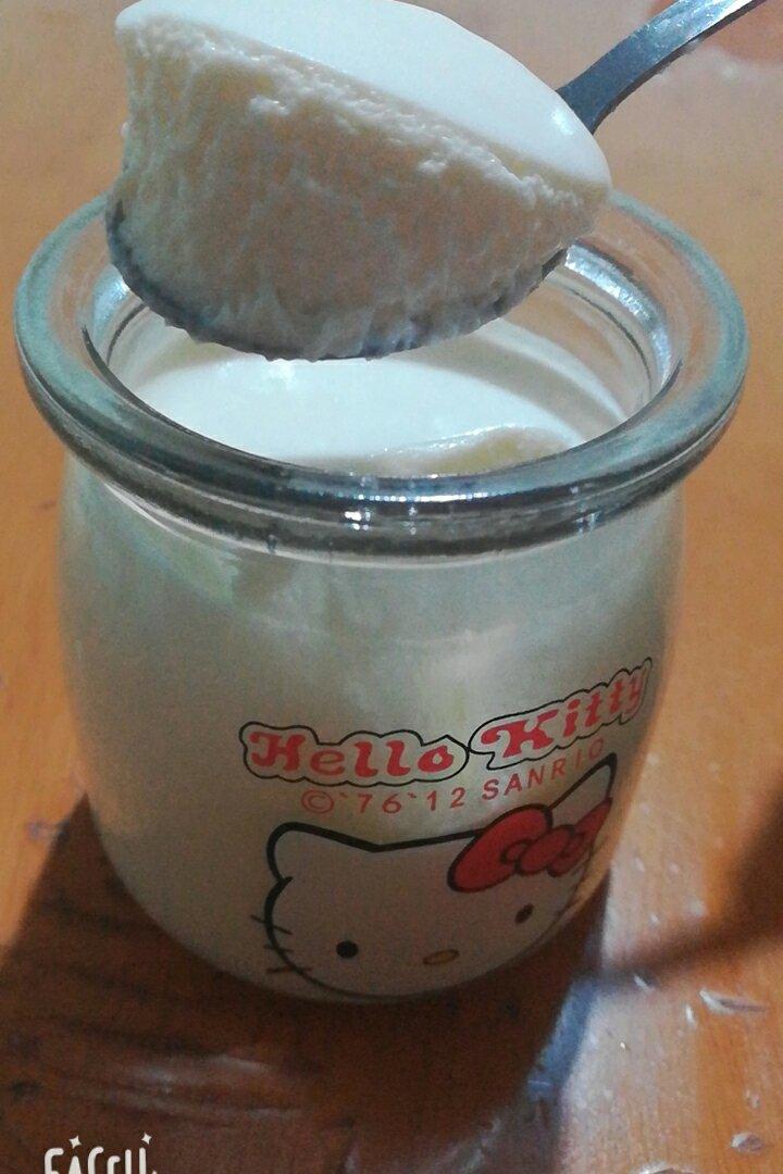 酸奶慕斯杯