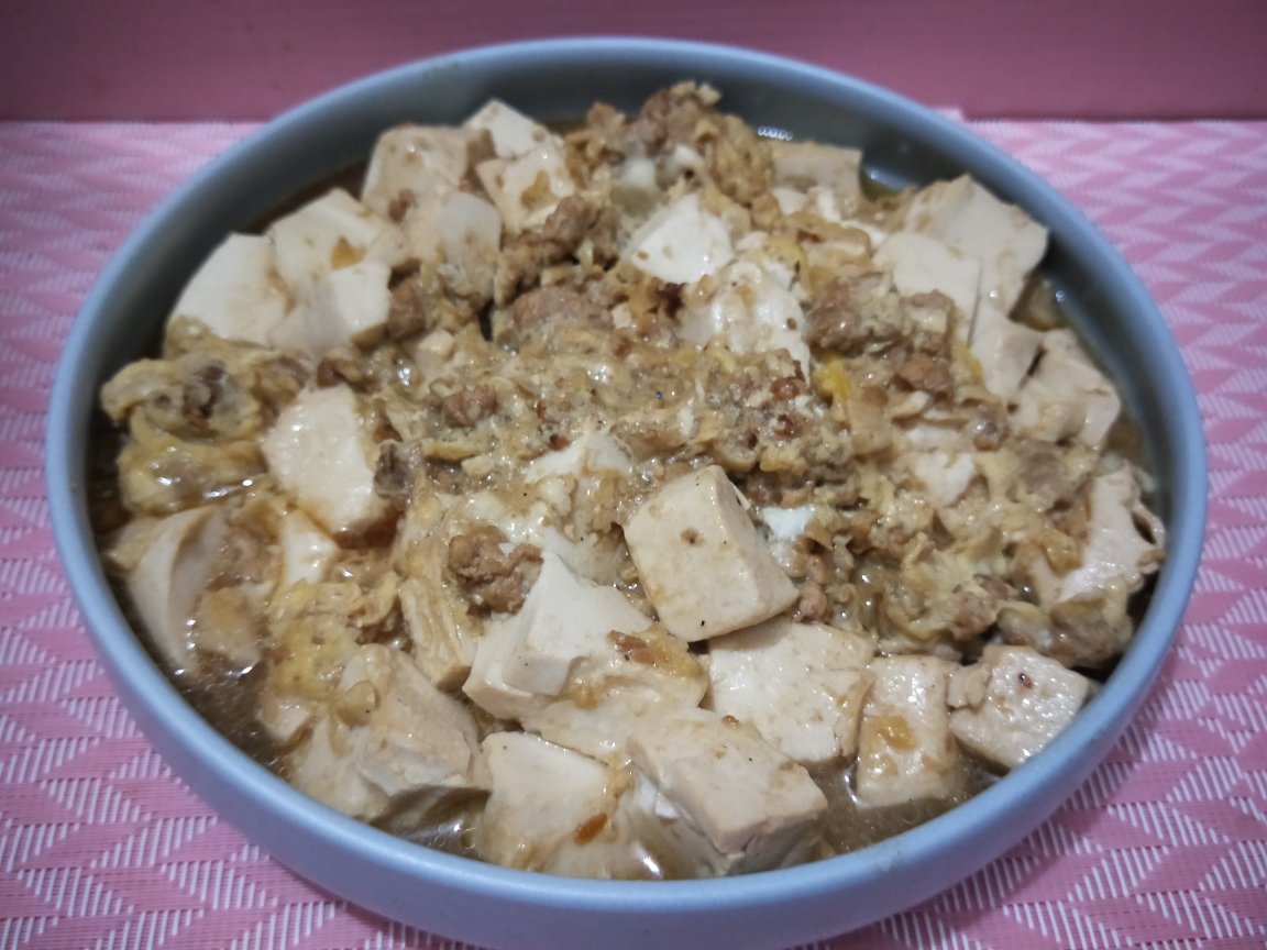 超下饭的麻婆豆腐(ﾉ)`ω´(ヾ) ​​​