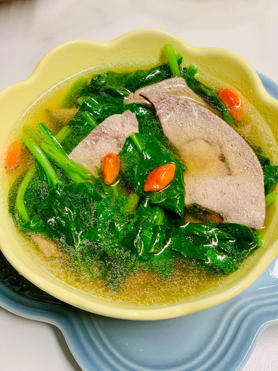 菠菜猪肝汤