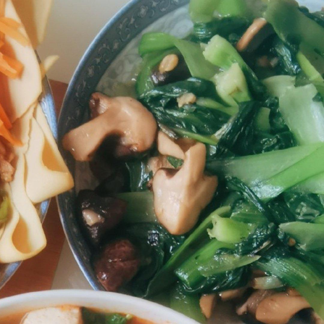 蚝油香菇小油菜