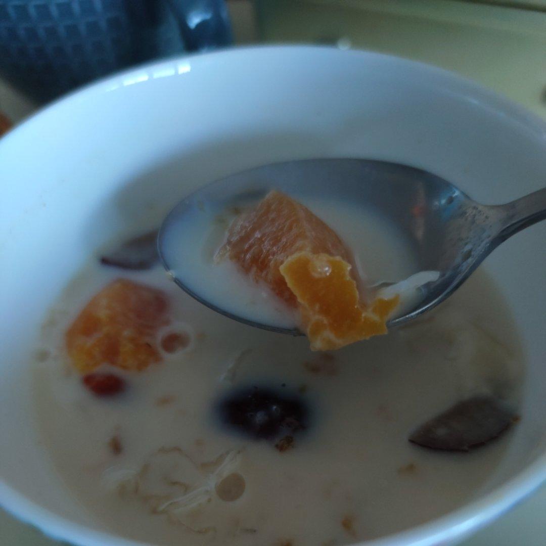 自制木瓜炖牛奶| 滋补养颜能喝出来牛奶肌哦