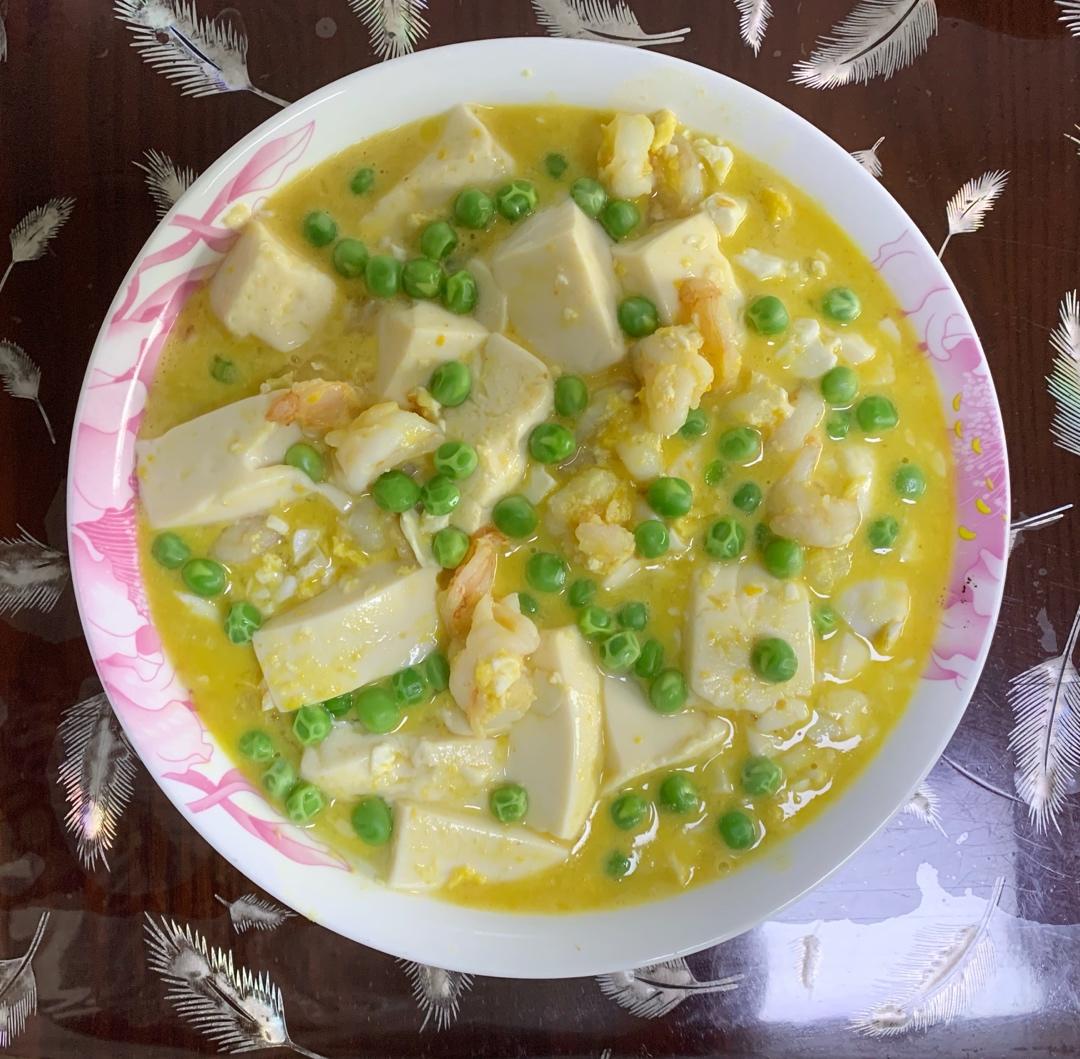 蟹黄豆腐（咸蛋黄版）